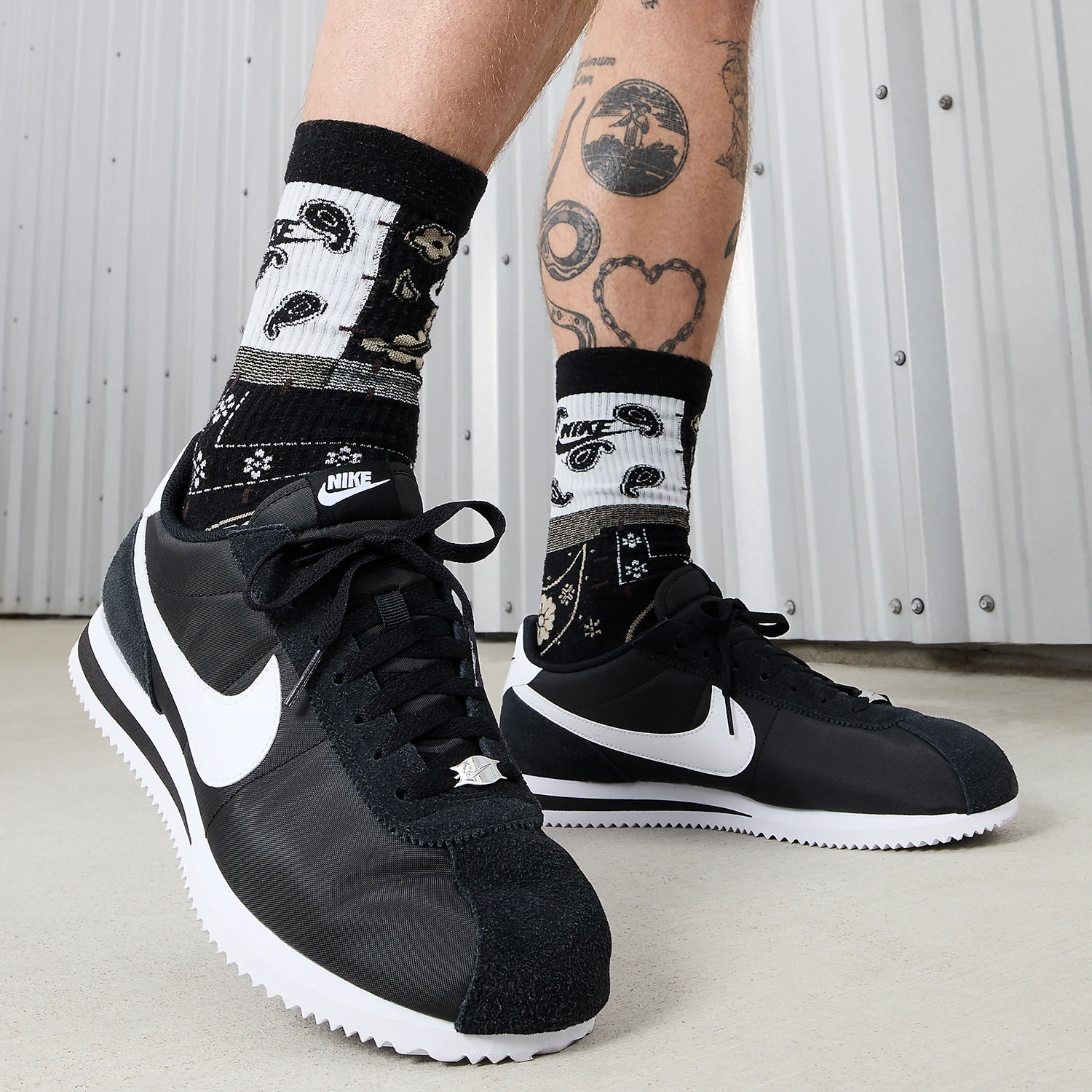 

Официальные повседневные низкие кроссовки унисекс Nike Cortez TXT HF0263-001