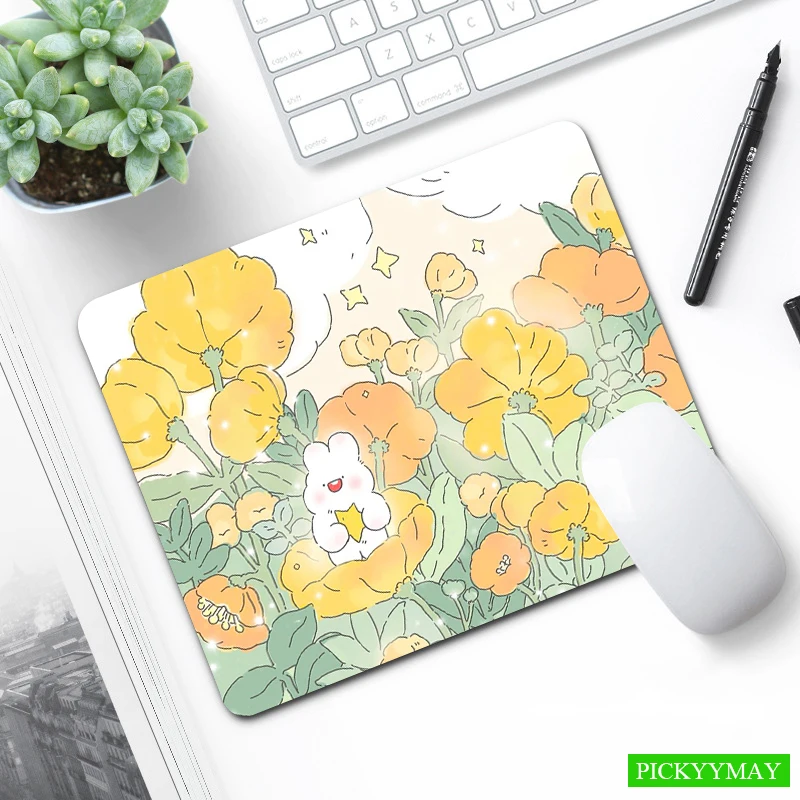 

XS Mouse Pad Lovely Desk Mat Small Office Mousepad Little Mouse Mat High Quality Rabbit 18x22cm Desk Pad Design