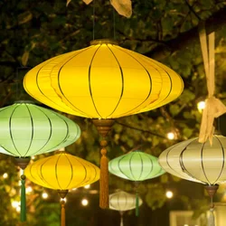 12/14inch Ancient Style Chinese Retro Silk Cloth Vietnam Palace Lantern Waterproof Mid Autumn Wedding Festival Decor Lanterns