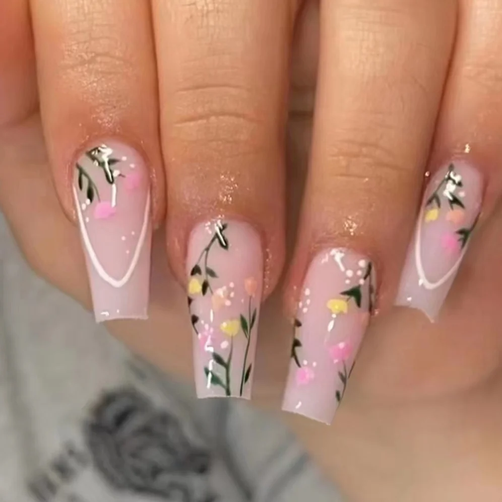 Long Ballet Tulip Flower Bush Nail Art, Unhas postiças, Cute Fresh Girl Style Unhas Postiças, Romântico, Removível, Pressione as unhas, 24 pcs