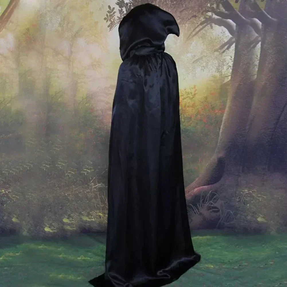 Halloween Capes Robe Cosplay Witch Wizard Hooded Vampire Cloak Adult Kids Devil Demon Dress Up Props Cosplay Costumes Halloween