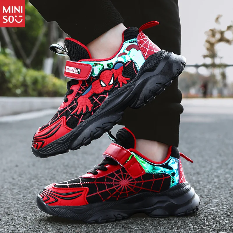

Miniso Wholesale Kids Breathable Sports Shoes, Spider-Man Design Mesh Running Sneakers for Children