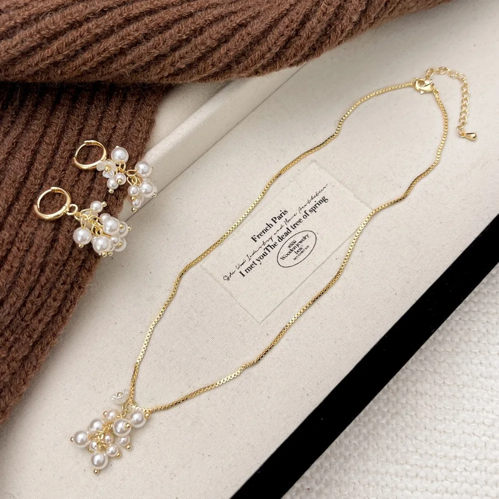 

Classic Retro Vintage Cross Pendant Necklace Fashion women Religion Jewelry Gift