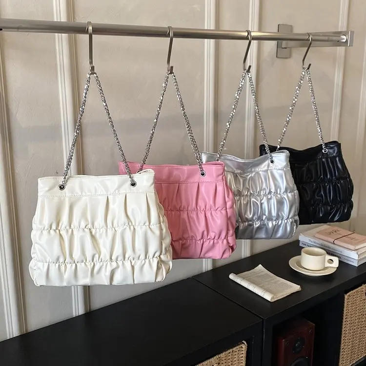 

Daily Commute Women Shoulder Bag Quilted Flap Shape Metal Buckle Chain Strap Crossbody Bag