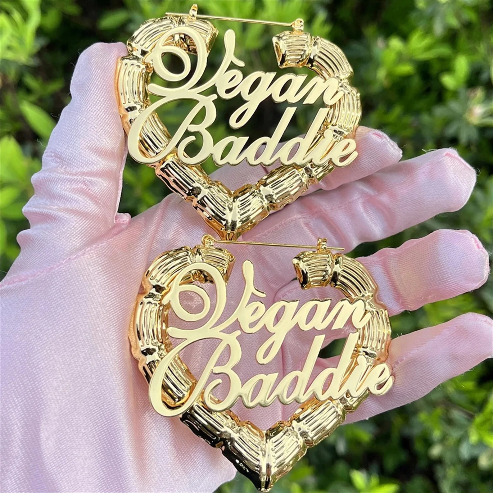 Anting Nama Wanita Bentuk Hati Persik Bambu Ukuran 3/5/7/9cm Custom, Perhiasan Set Lapis Emas 18K Stainless Steel Personalisasi, Hadiah