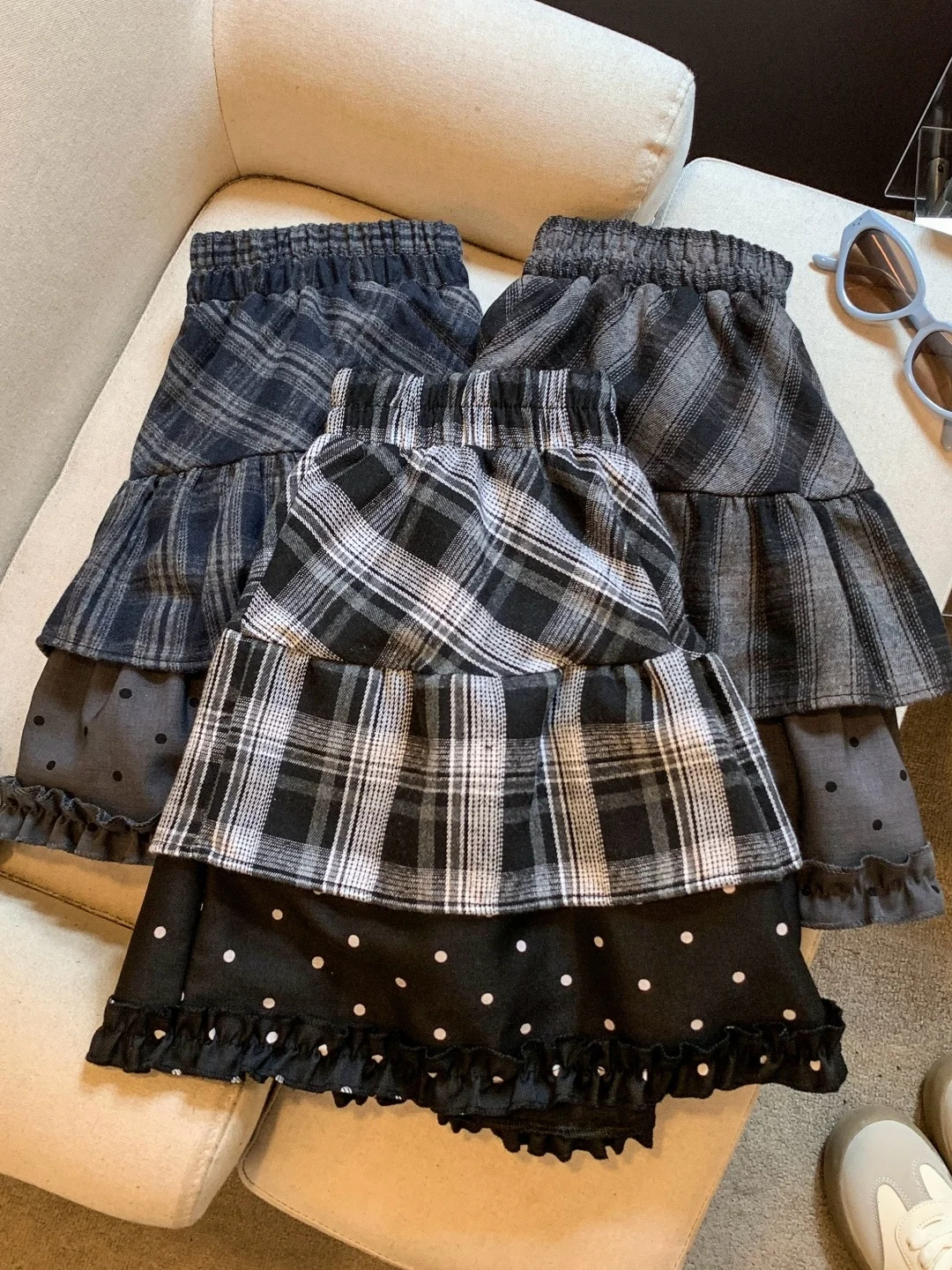 Retro Campus Plaid Cake Skirt Women's Multi-layered Puffy Short Skirt with Wood Grain  High Waist Elastic Waist Design