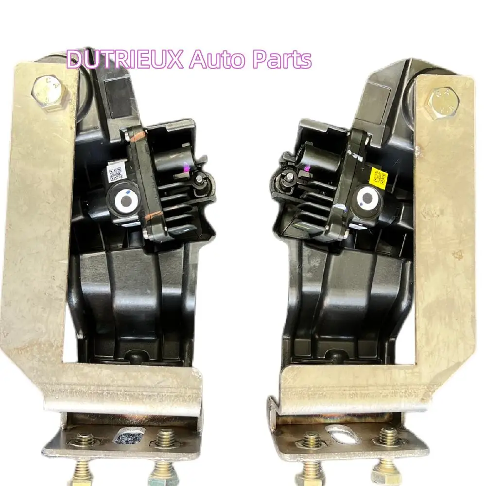 The original Angel Wings Floor light chassis is suitable for  PassatB8 Tiguan Touran GOLFMK7 MK8 Tuon T-ROC 3GB 945 304A