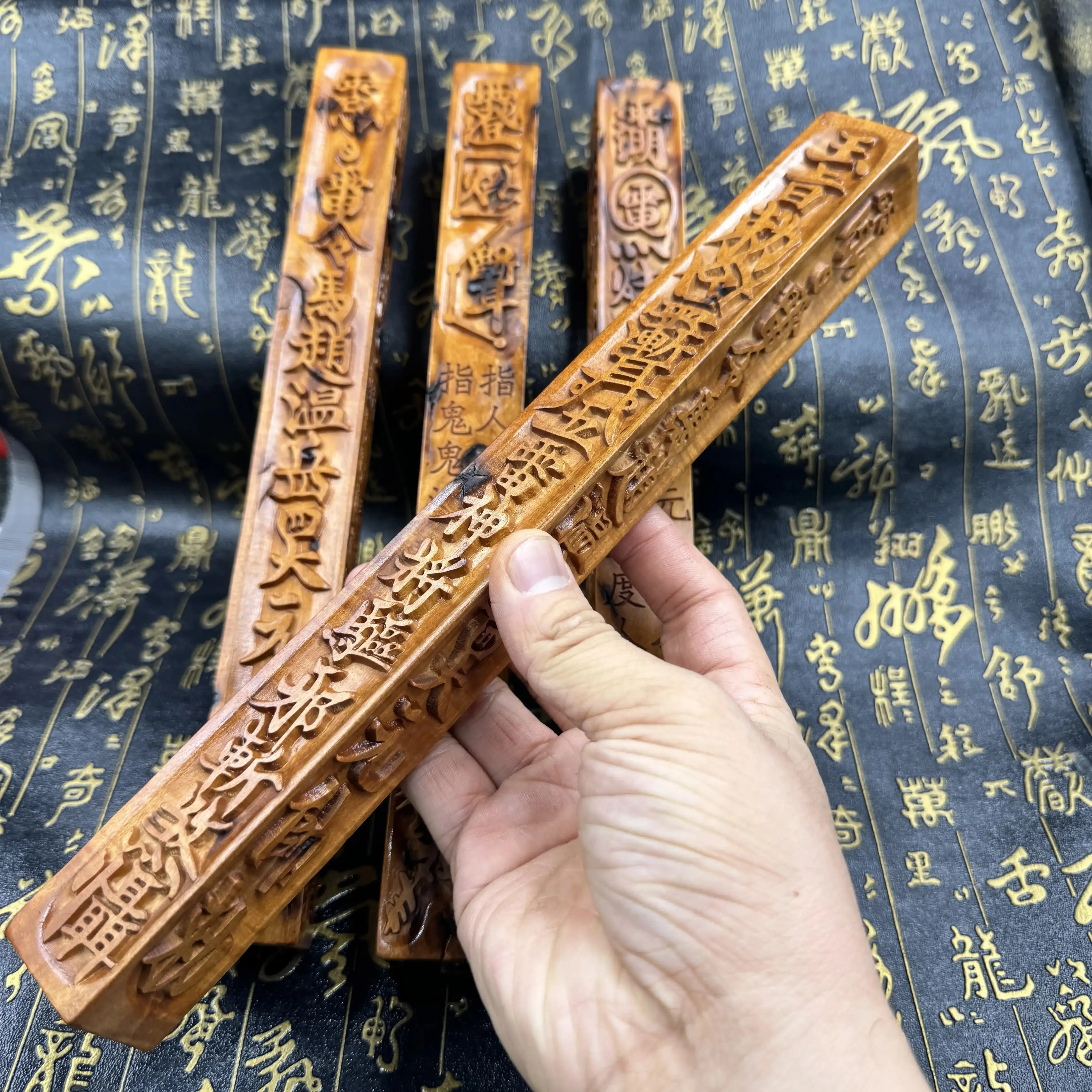 Natural Thunder Jujube Wood,Square Altar Ruler for Taoist Ritual, Feng Shui Protection & Collectible Tianpeng Chi Daoist Ruler