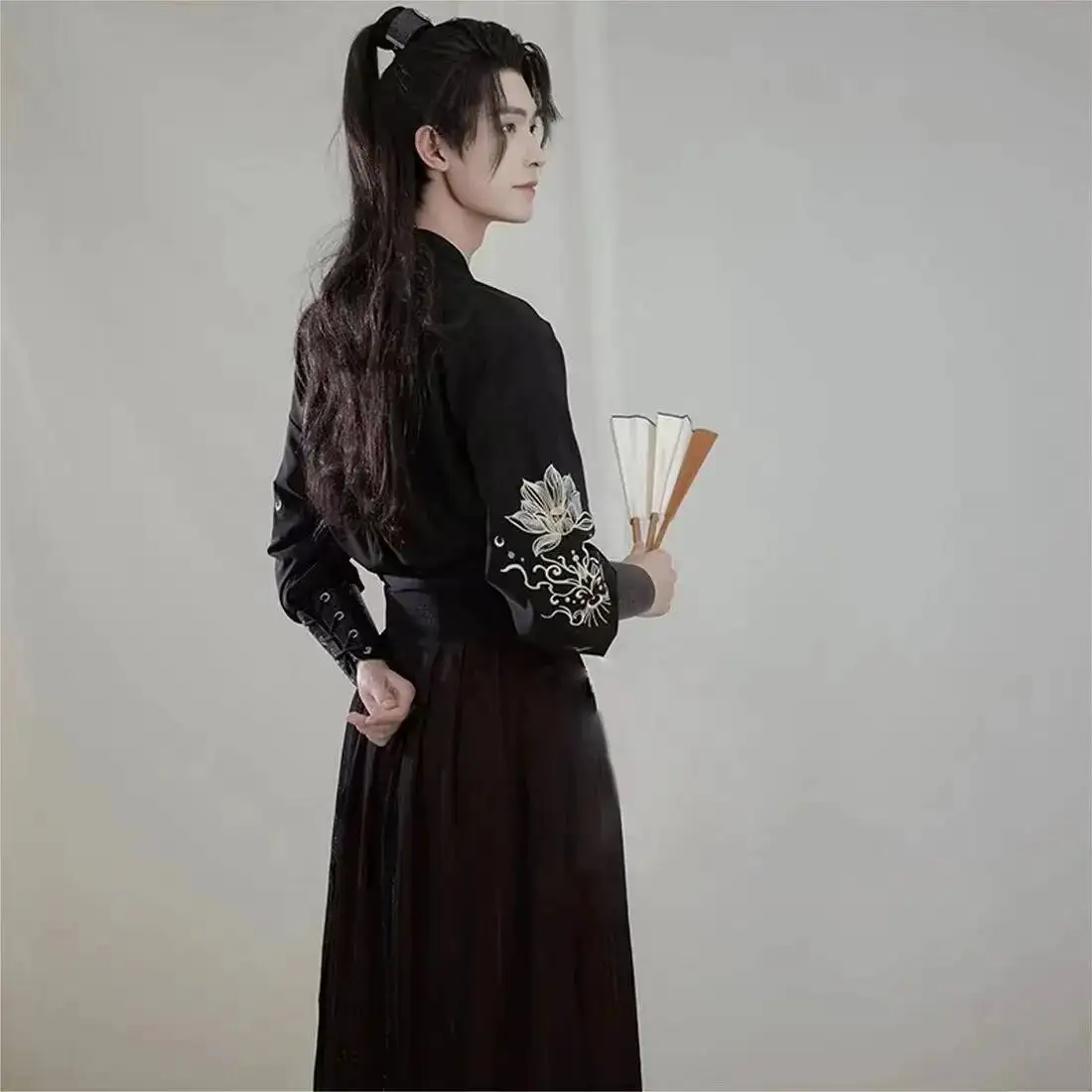 Ancient knight hanfu men women aldult Kimono Swordsman hanfu Traditional Vintage Ethnic cosplay Dance Costume Chinese silk robe view 4