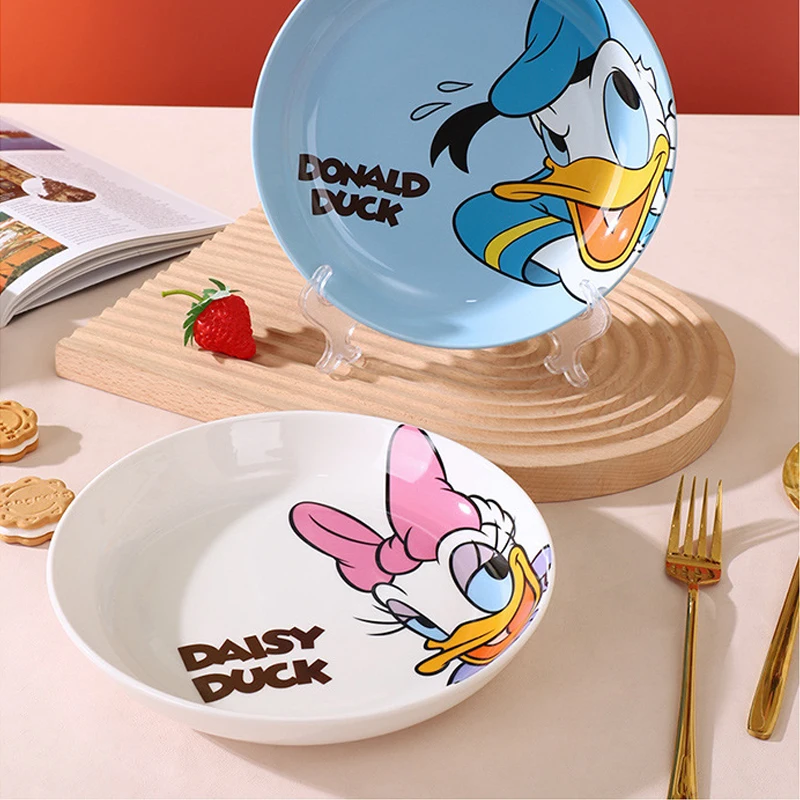 MINISO Disney Mickey 8in Piring Keramik Kartun Lucu Minnie Piring Makan Kapasitas Besar Hadiah Peralatan Makan Dapur Kawaii Tebal