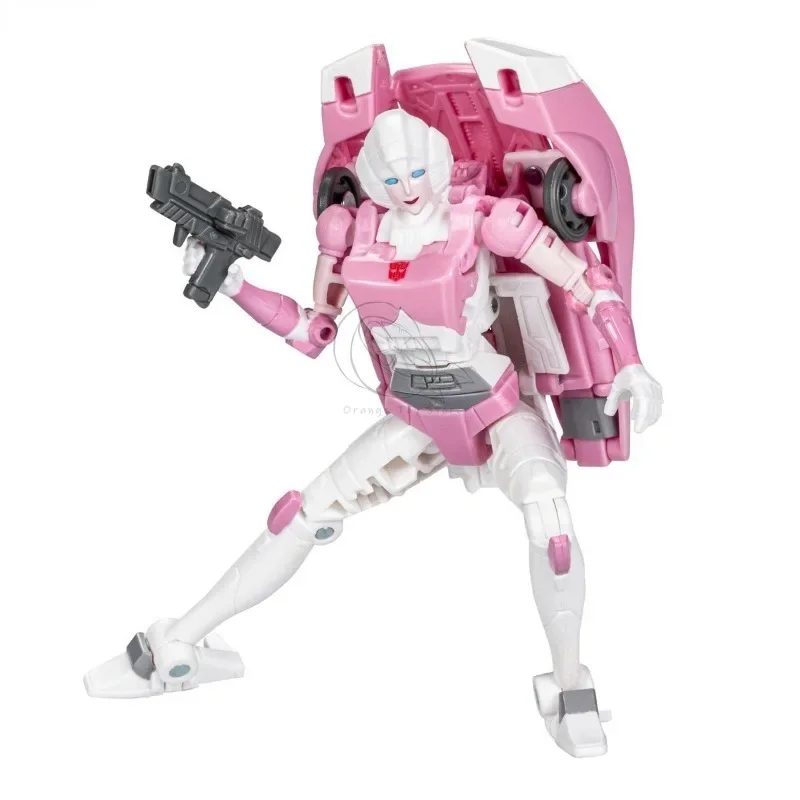 In stock Takara Tomy Transformers toys Studio Series SS-86 16 Arcee Model Robot Collection Action Figures Toys Gifts Hobby