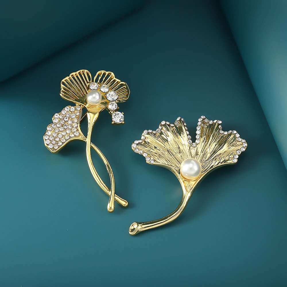 2 Pcs Luxury  Pretty Ginkgo Leaf Lapel Pins Set With Crystal And Imitation Pearl Golden Brooches For Women Dress Jewelry