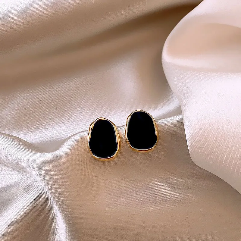 New Black Earrings Irregularity Metal Earring For Women Vintage Jewelry New Design Fashion Aesthetic Earrings Accessories ﻿