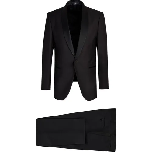 Kiğılı Slim Fit Shawl Collar Tuxedos/Damatlık. Quality, very good brand, economic, eye-catching, stylish damatlık. % 65 Polyester 35 Viscous