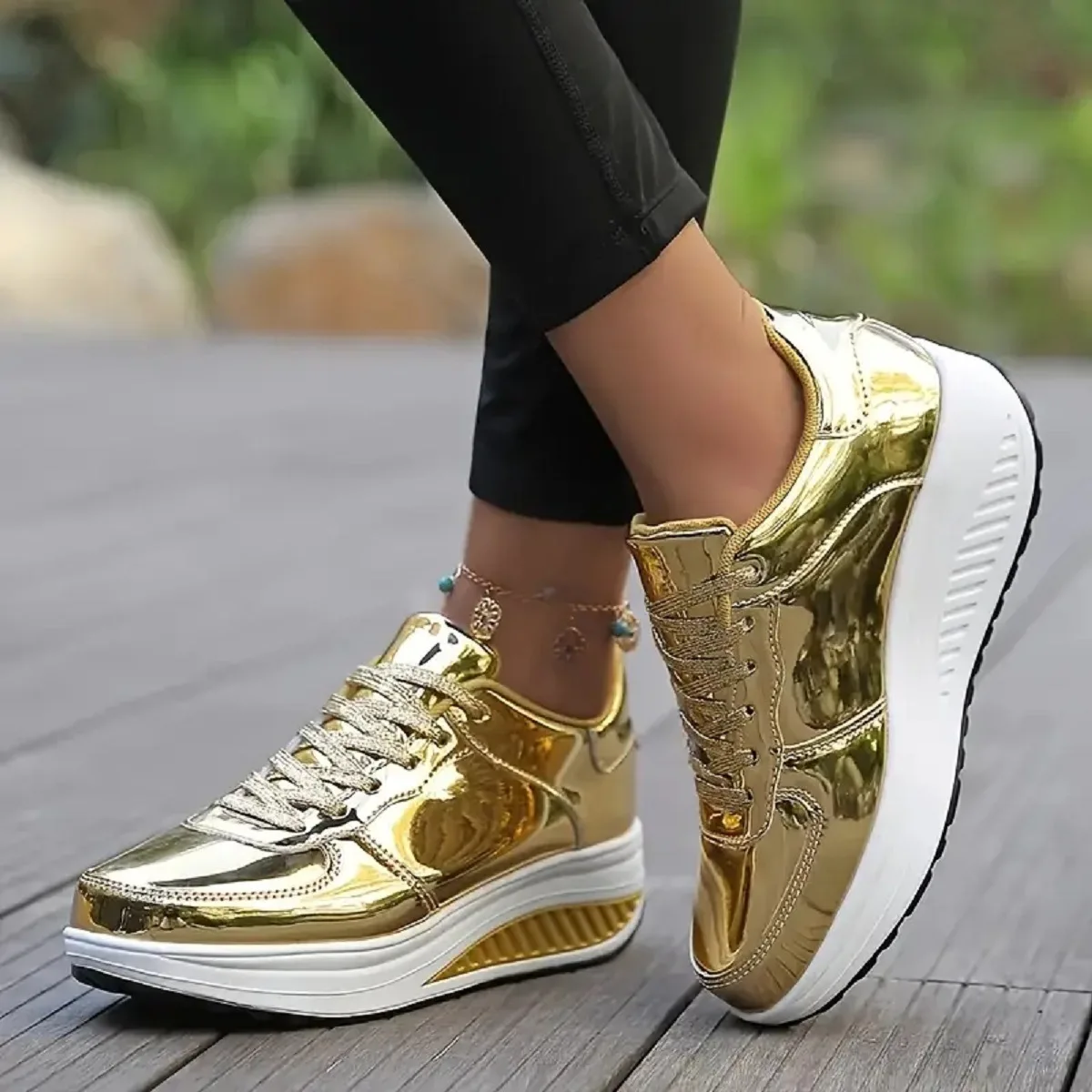 Trendy Ladies Golden Mesh Surface Shoes Comfort Soft Sole Outdoor Walking Fashion Women Casual Sneakers