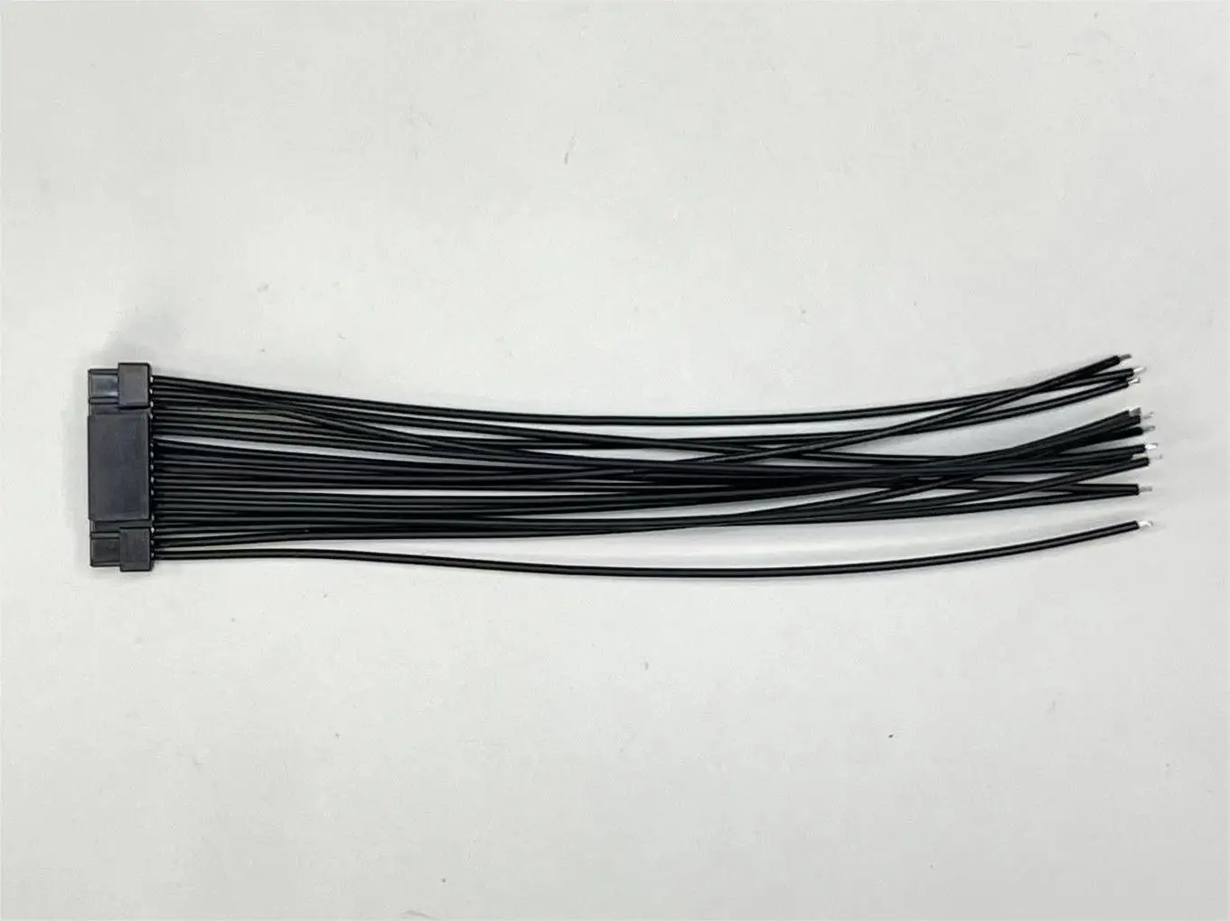 5055651601 Wire harness, MOLEX Micro Lock 1.25mm Pitch OTS Cable,505565-1601, 16P, Single End