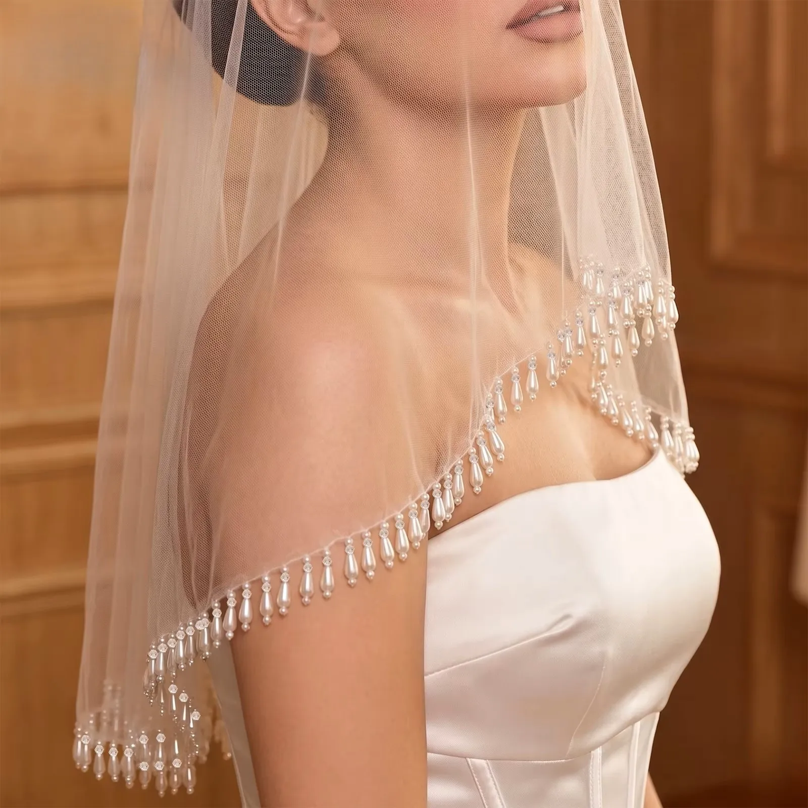 Bridal Blusher Veil 2 Layer Pearl Tassel Edge Shoulder Length Short Tulle Wedding Veil with Metal Comb Minimalist Elegant G201