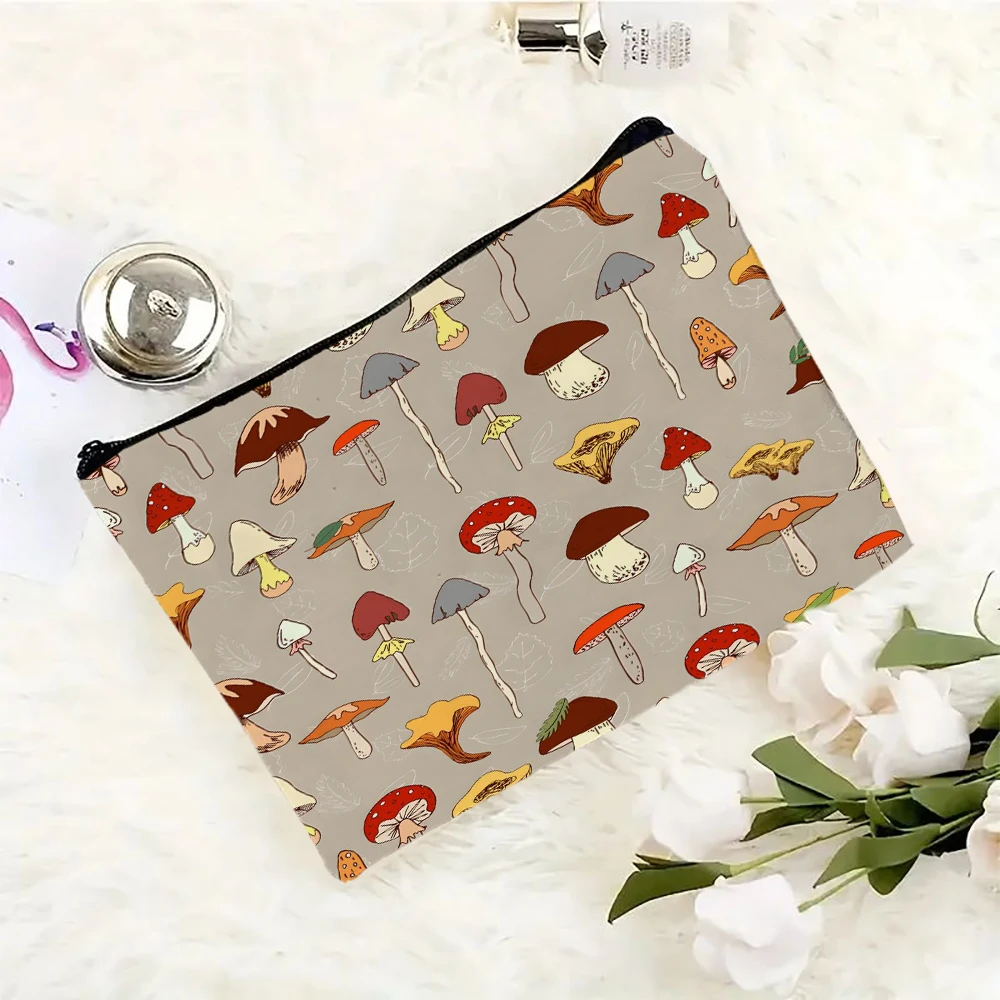 1pc Cartoon Mushroom Print Makeup Bag Coin Purse Toiletry Travel Bag Professional Makeup Suitcase Women Cosmetic Cases view 4