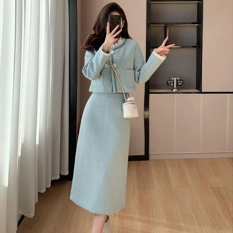 

Women's Fall/Winter French Fungus Trimmed Tweed Blazer Skirt Set Vintage Solid Fungus Trimmed Tweed Jacket Skirt Two-piece Set