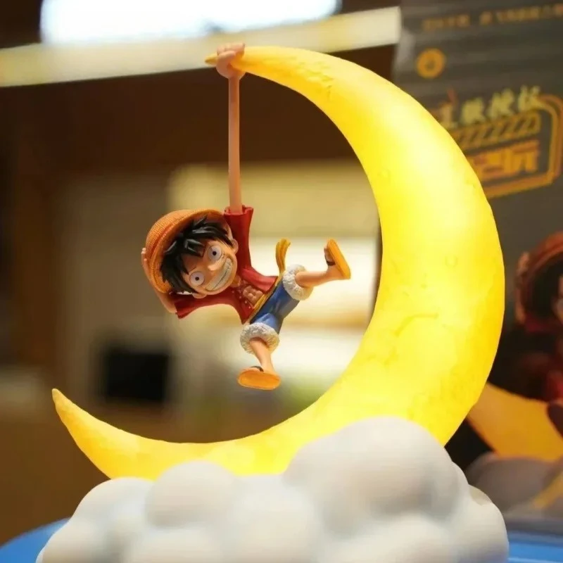 veilleuse-bandai-luffy-figurines-d'action-anime-decoration-de-bureau-mignonne-lampe-lune-a-commande-magnetique-cadeaux-amusants-pour-enfants-pour-les-fetes