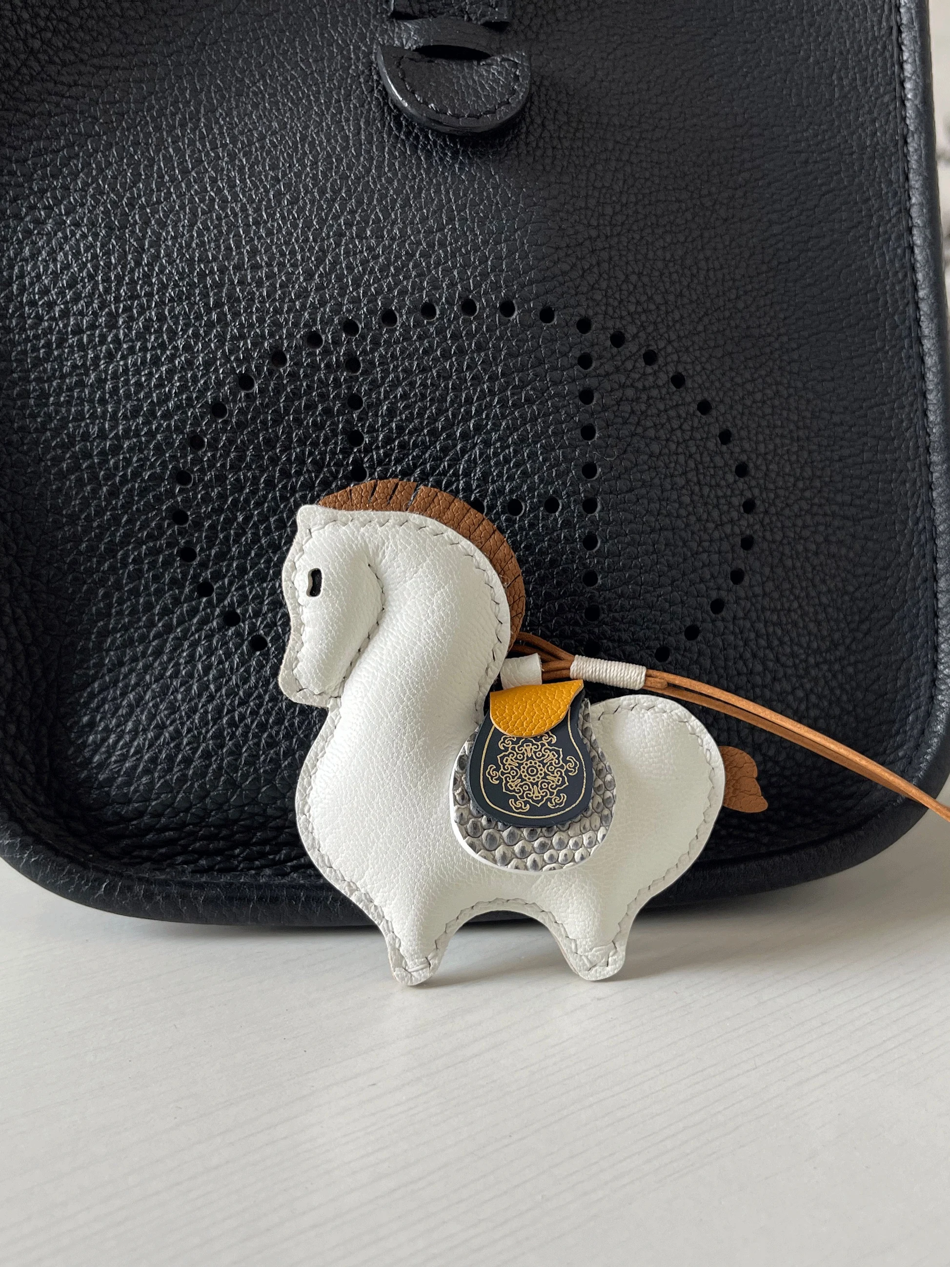 handmade-leather-pendant-bag-accory-eepskin-car-hanging-decoration-original-crtsmanip-rare-leather-year-of