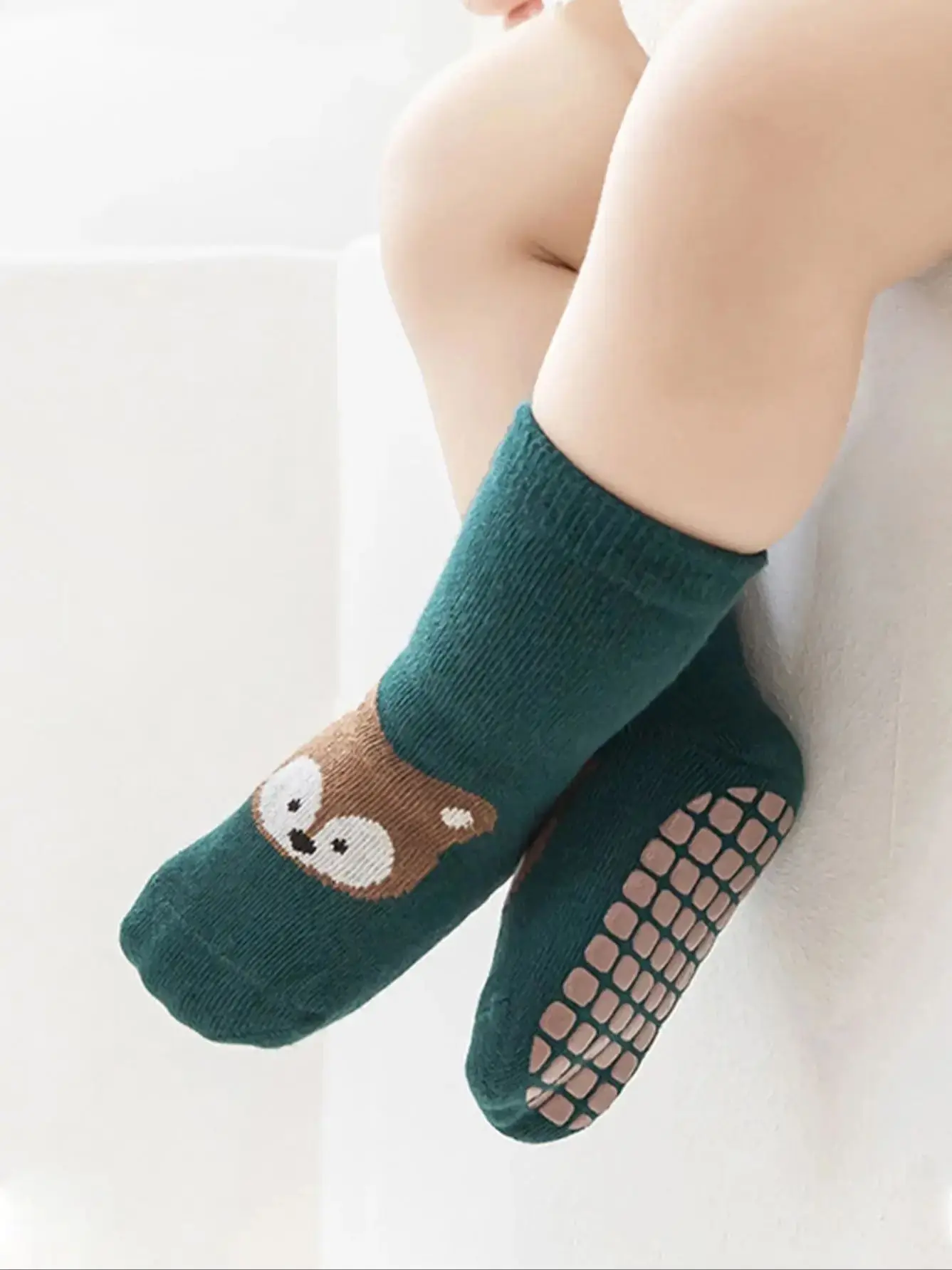 6 paires de chaussettes antidérapantes pour bébé, chaussettes de sol à motif de dessin animé pour enfants, chaussettes de trampoline