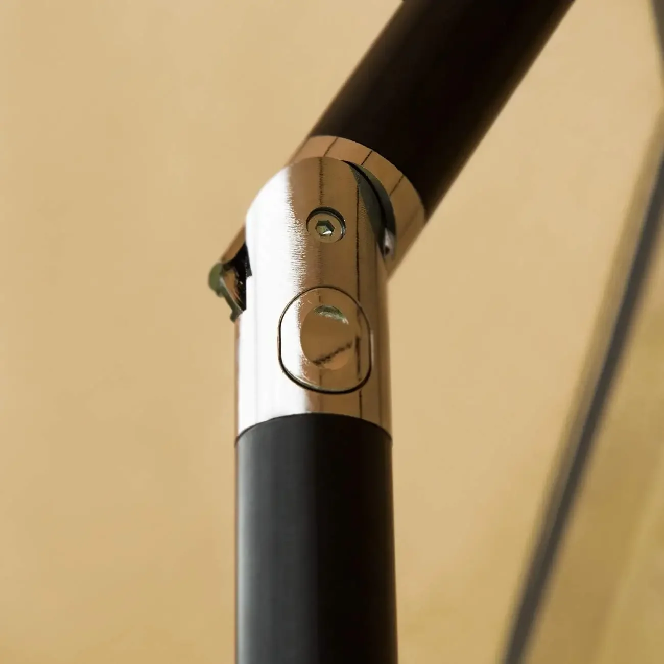 مظلة فناء مقاس 9 بوصات، مظلة طاولة خارجية مع 8 أضلاع قوية (أسمر)