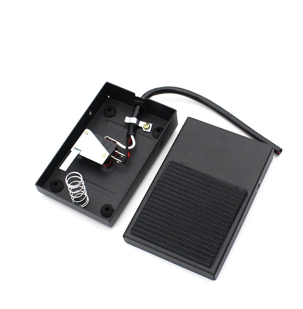 1pcs TFS-1 Metal Non-slip Momentary Electric Power Foot Pedal Switch 220V AC 10A Waterproof SPDT Black On Off 1NO1NC Footswitch