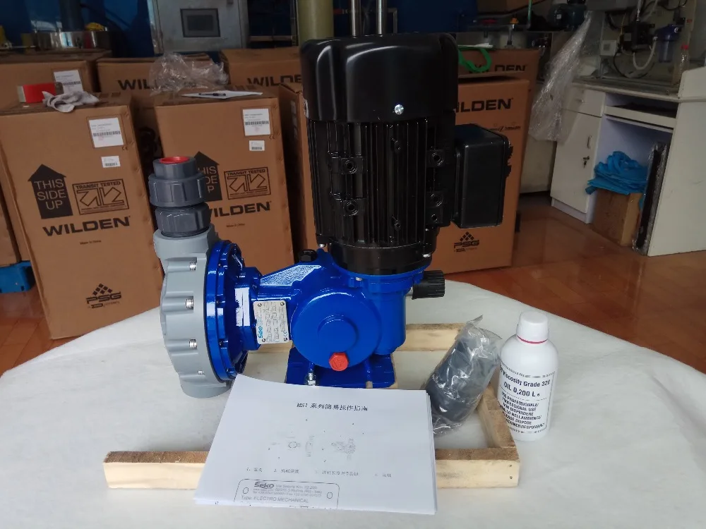 CHKJ-2025NEWUeerd in afvalwater en kraanwater Tacmina coagulant Maleisië doseerpomp