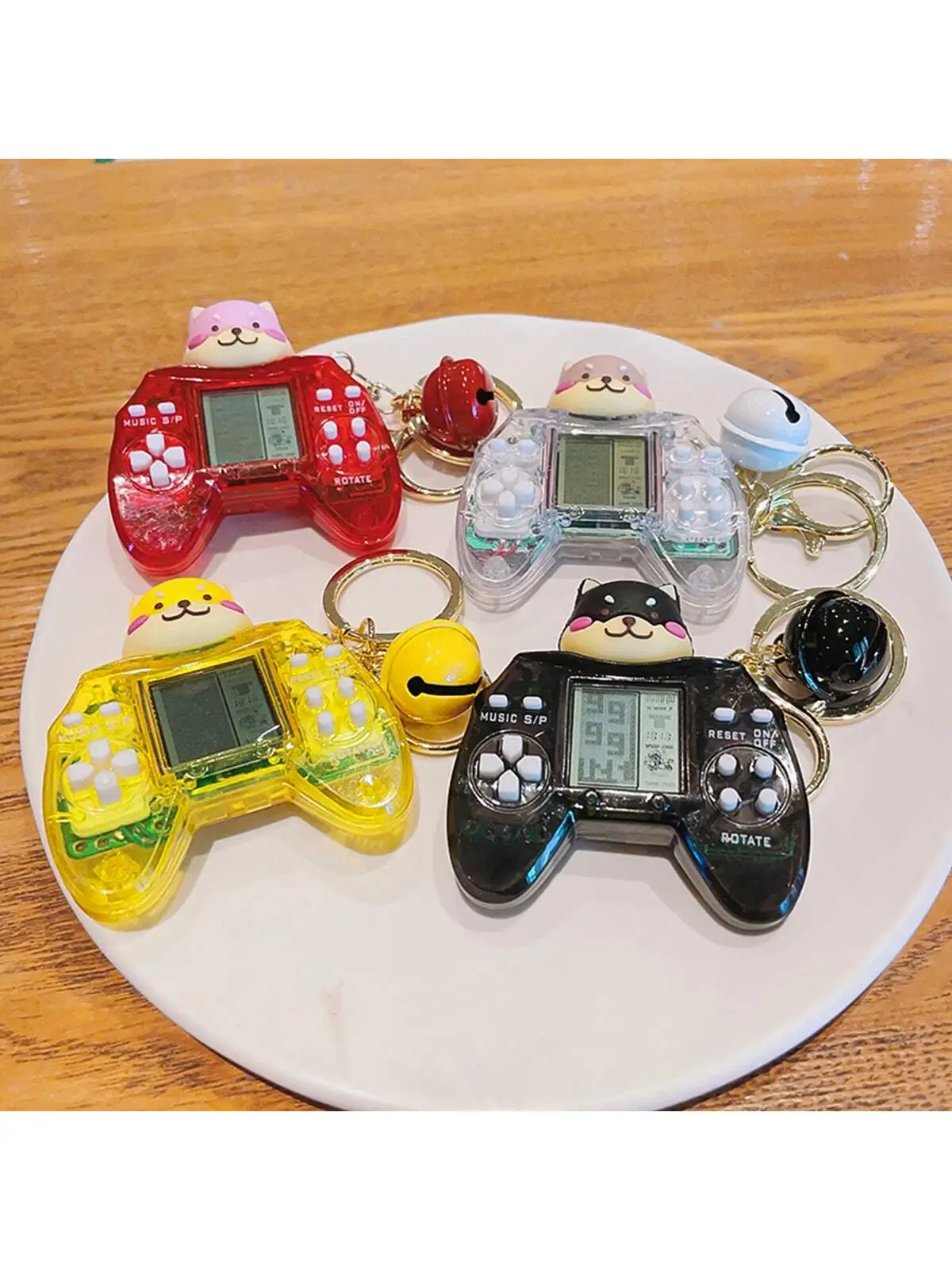 1PC cartoon personality mini game machine keychain cute handheld square game machine pendant