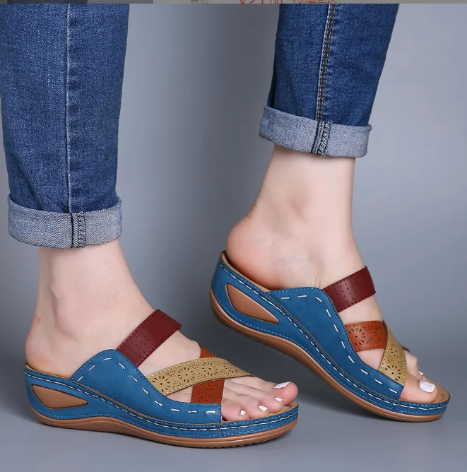 

Women's Slippers，Thick-soled Fashion Sandals Casual Summer Women Wedge High Heels Ladies Shoes Flip-flops Outside and Home