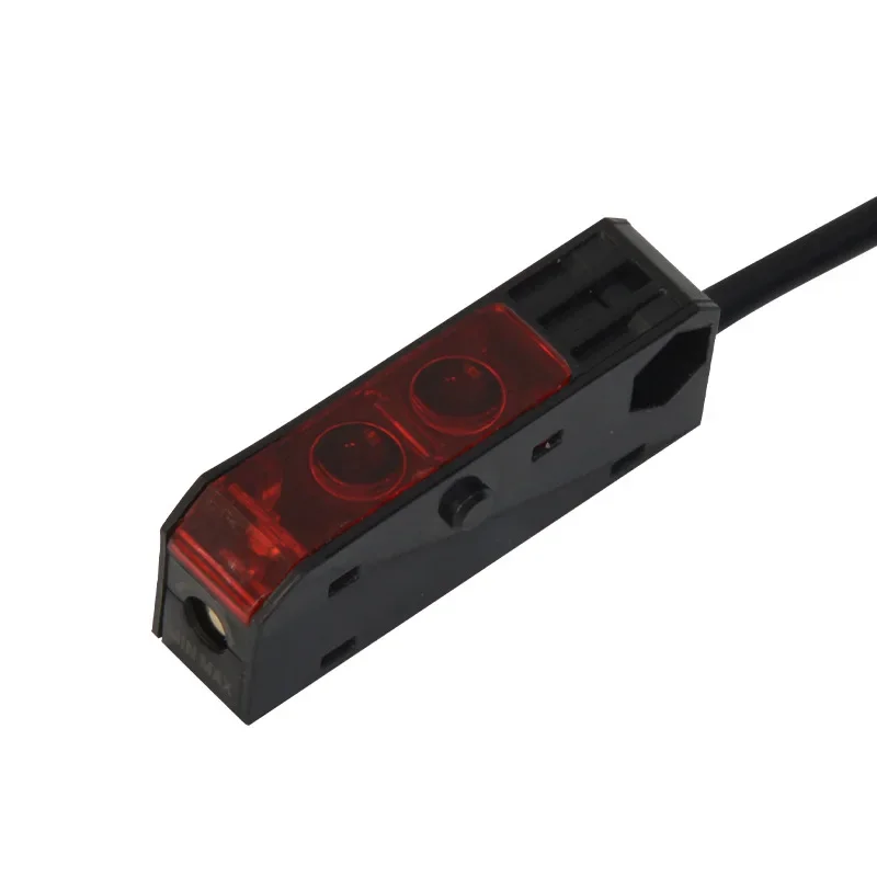 Photoelectric induction switch FGN08-10 diffuse reflection small square ranging 10cm photoelectric