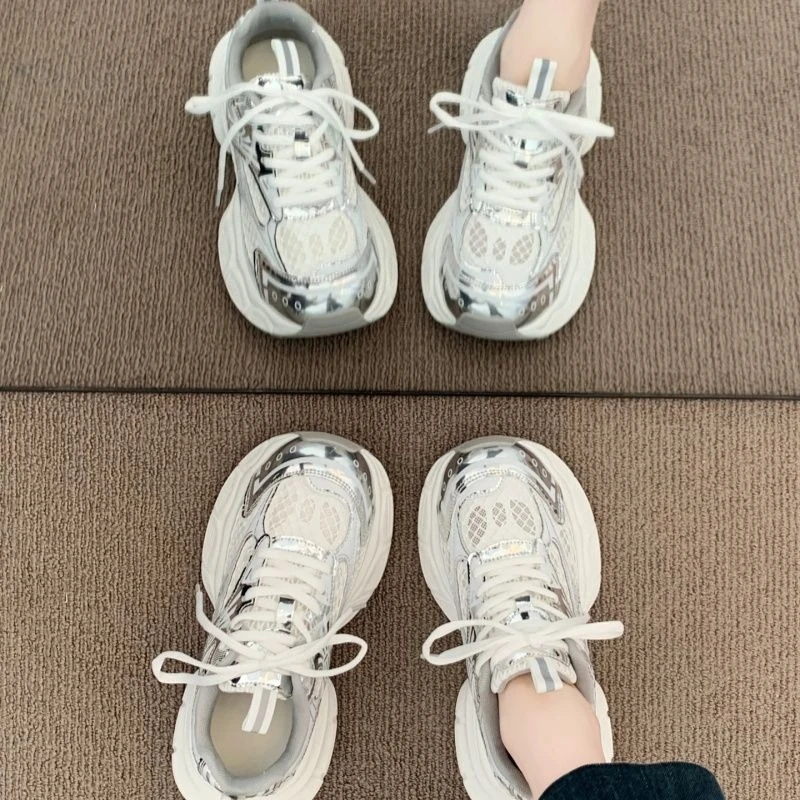 

2025 New Summer Women Breathable Mesh Dad Shoes Lightweight Thick Sole Height Increasing Casual Fashion Versatile Sneakers