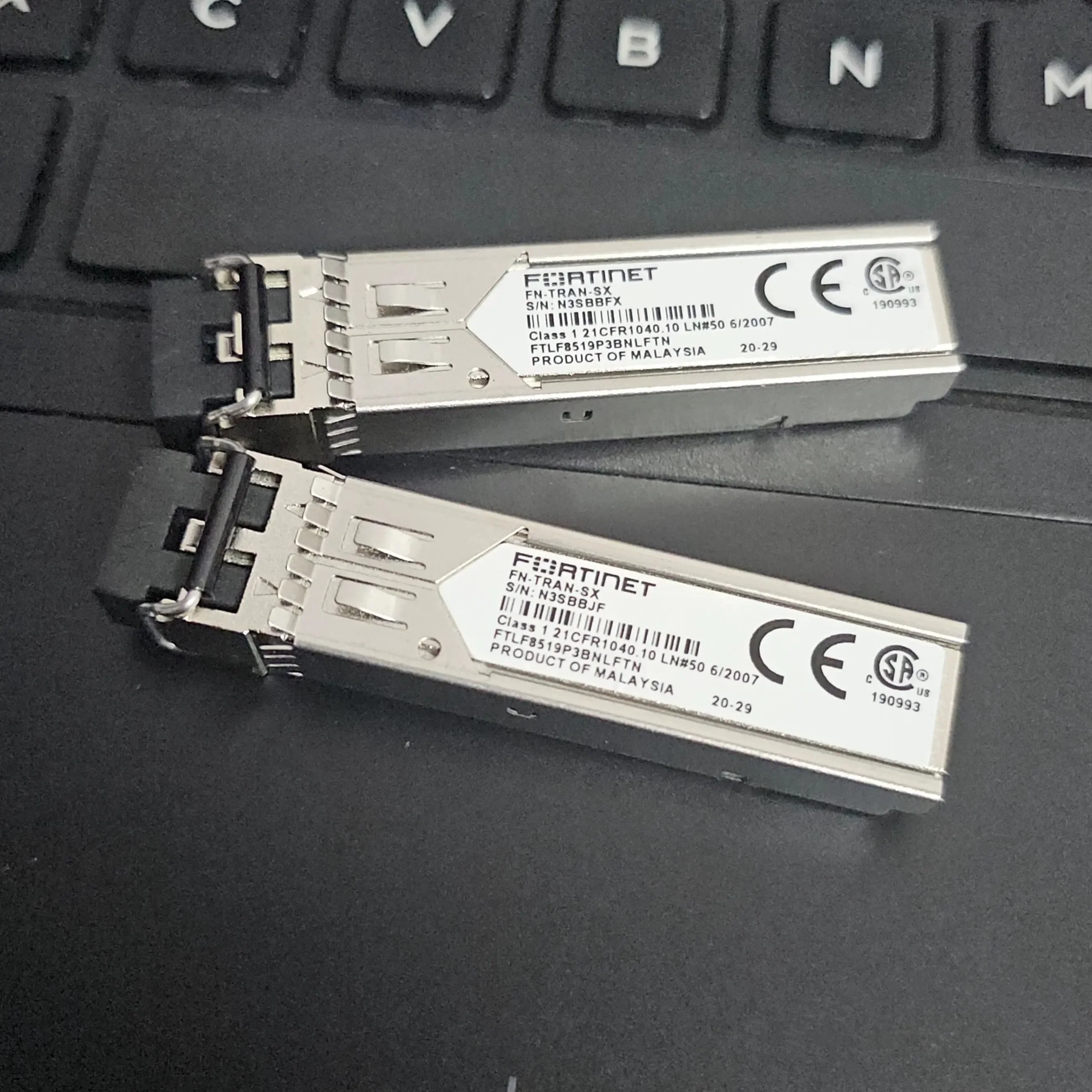

1PCS Fortinet Optical Transceiver FN-TRAN-SX FTLF8519P3BNLFTN Fortinet 1.25GB Fiber Module