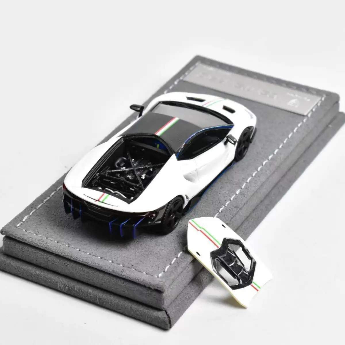 Sonicsphere 1/64 CentenaRio LP770-4 résine jouet véhicule à moteur moulé sous pression en métal modèle cadeaux