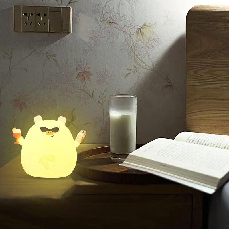 Creative Shape Decorative Lovely Cartoon Pig Bedside Lamp Silicone Craft Cartoon Pig Lamp Household Supplies