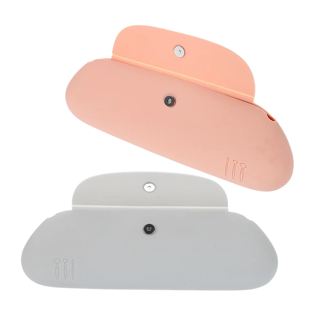 2Pcs Silicone Makeup Brush Organizer Waterproof Tear Resistant Case for Travel Storage Holds Face Brushes Compact Beauty Tool