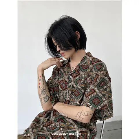 Mid-length large size loose couple summer niche flower pattern Japanese-style short-sleeved floral shirt men and women shirt y2k