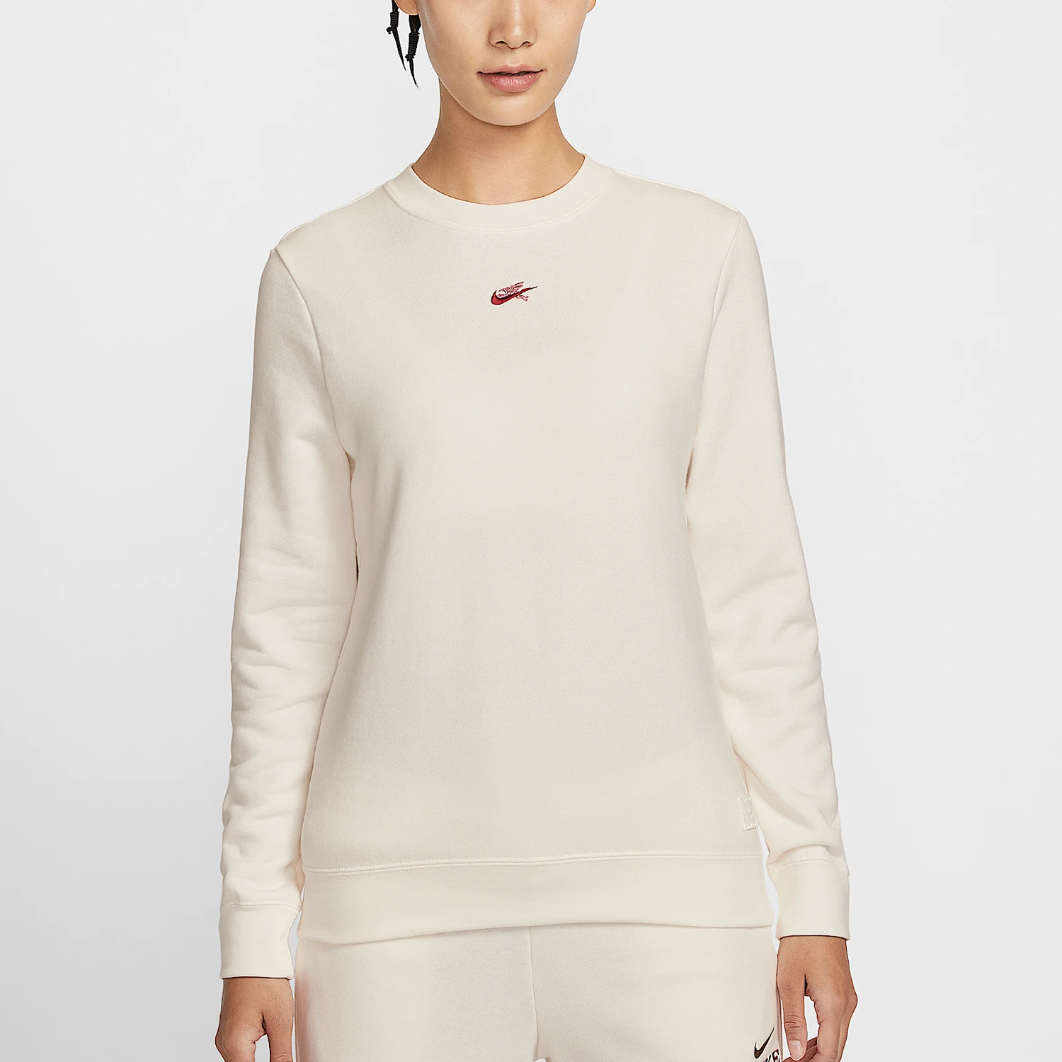 

Оригинальный женский пуловер Nike Sportswear с круглым вырезом и вышивкой IQ3827-133