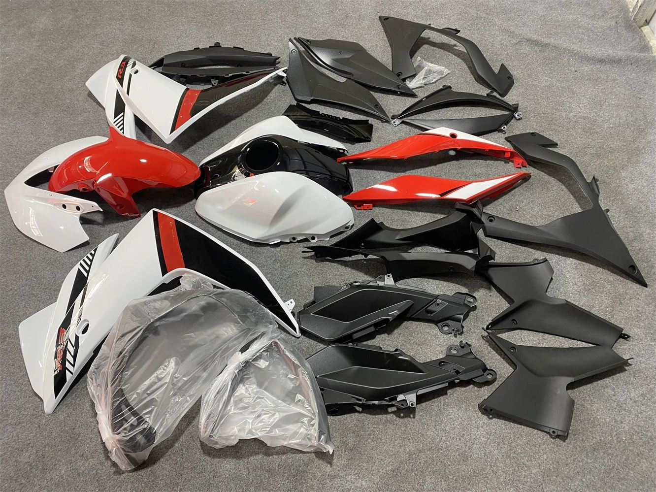 Injection Fairings for R3 2015 - 2017 R25 2016 Complete Panels 15 16 17 ABS Plastic Panels Kit Body Work Light Pearly white