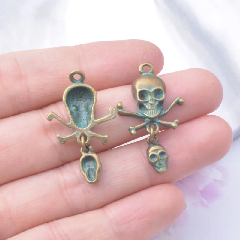 10 Stück/Set Legierung Halloween Gothic Piraten-Totenkopf-Anhänger Punk Antike Cyan-Grimasse Lustiges Gesicht Anhänger für DIY Ohrringherstellung – Detail 5