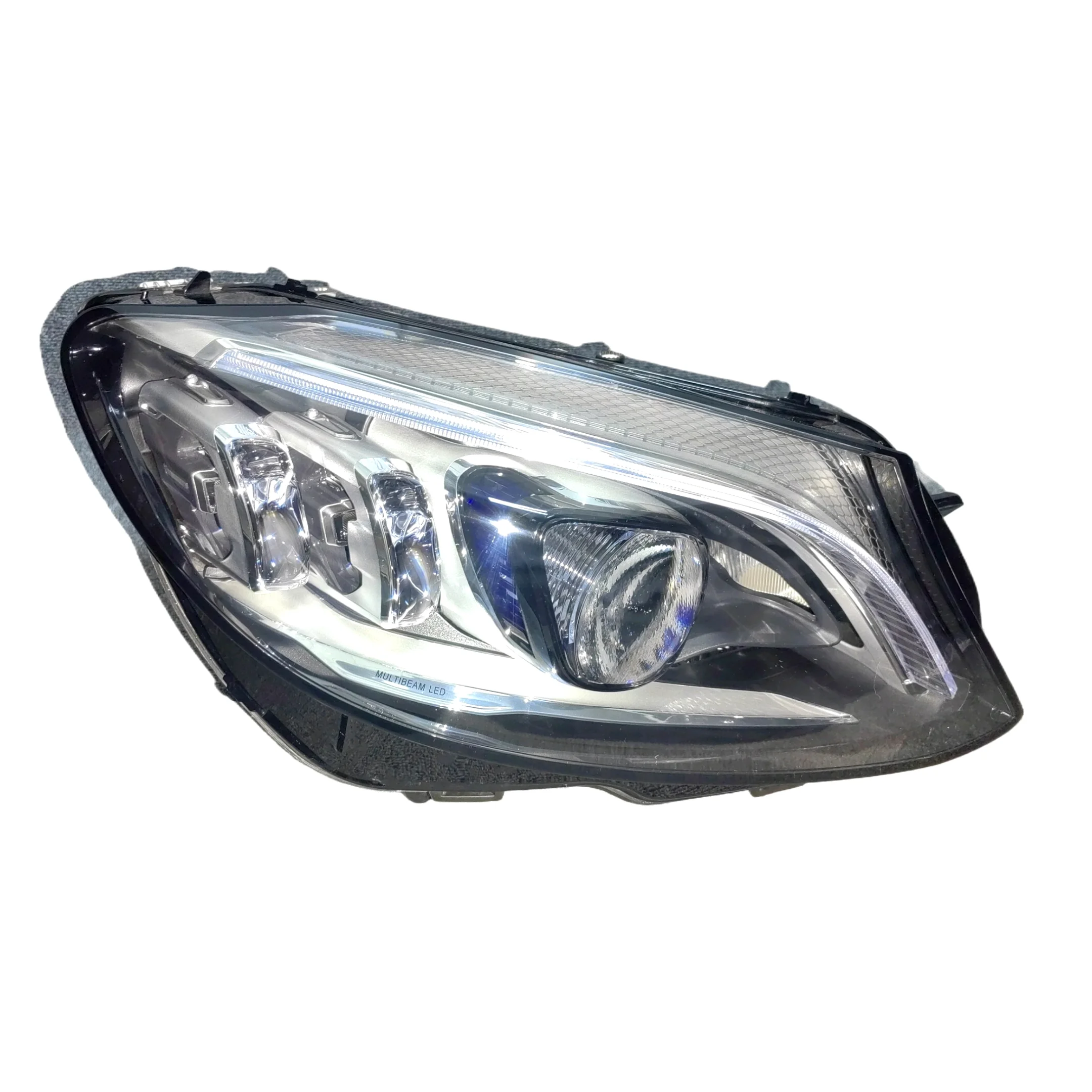 Suitable for Mercedes Benz C-Class Car Headlights W205 Sedan High-quality LED Headlights