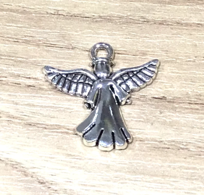 

15pcs 20*20mm Zinc alloy metal Lovely pendants for handmade accessories HW3374