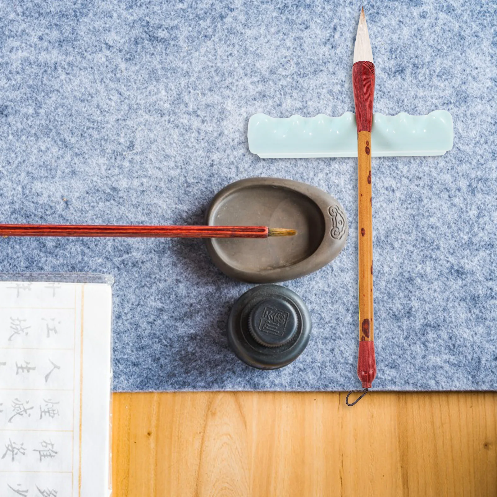 Ceramic Brush Holder with Imitation Jade Finish Brush Mountain Design Pen Stand for Writing Tools Home Office Organization