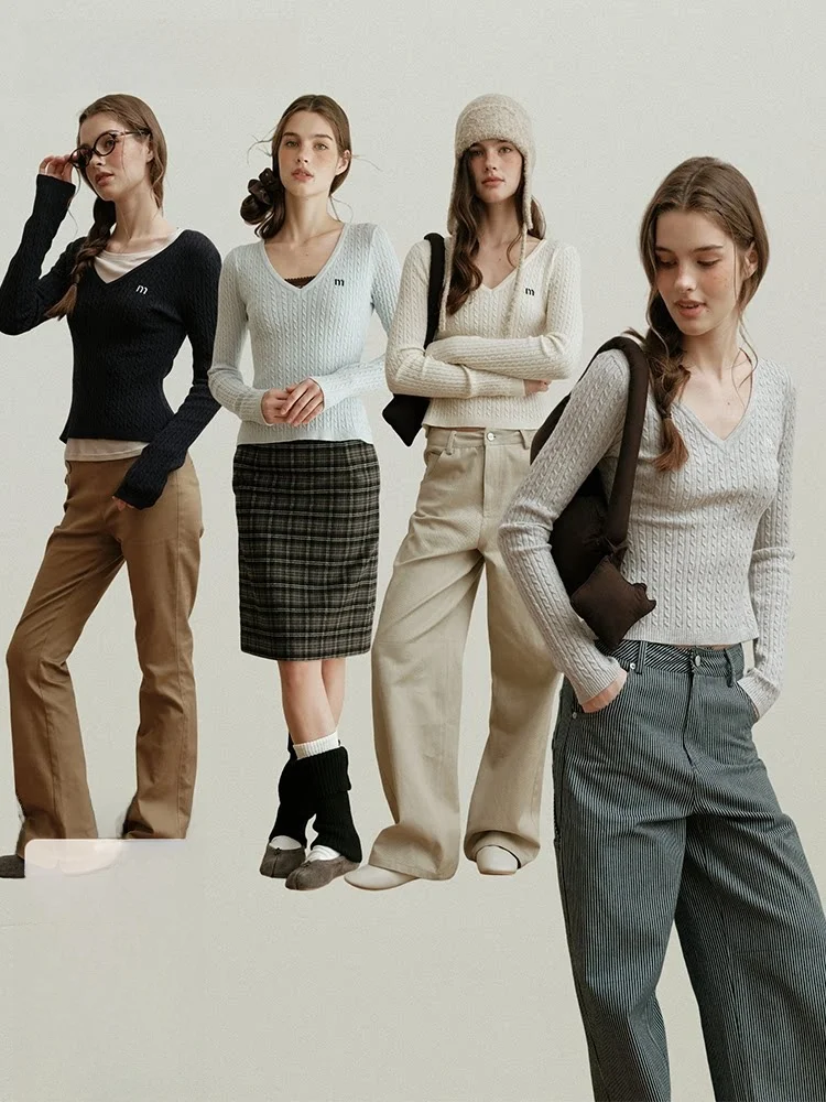 

Свитер Moonmoi Lovers' Thoughts из плотной ангорской шерсти с V-образным вырезом, мягкий на ощупь, повседневный, с вышивкой в виде цветов