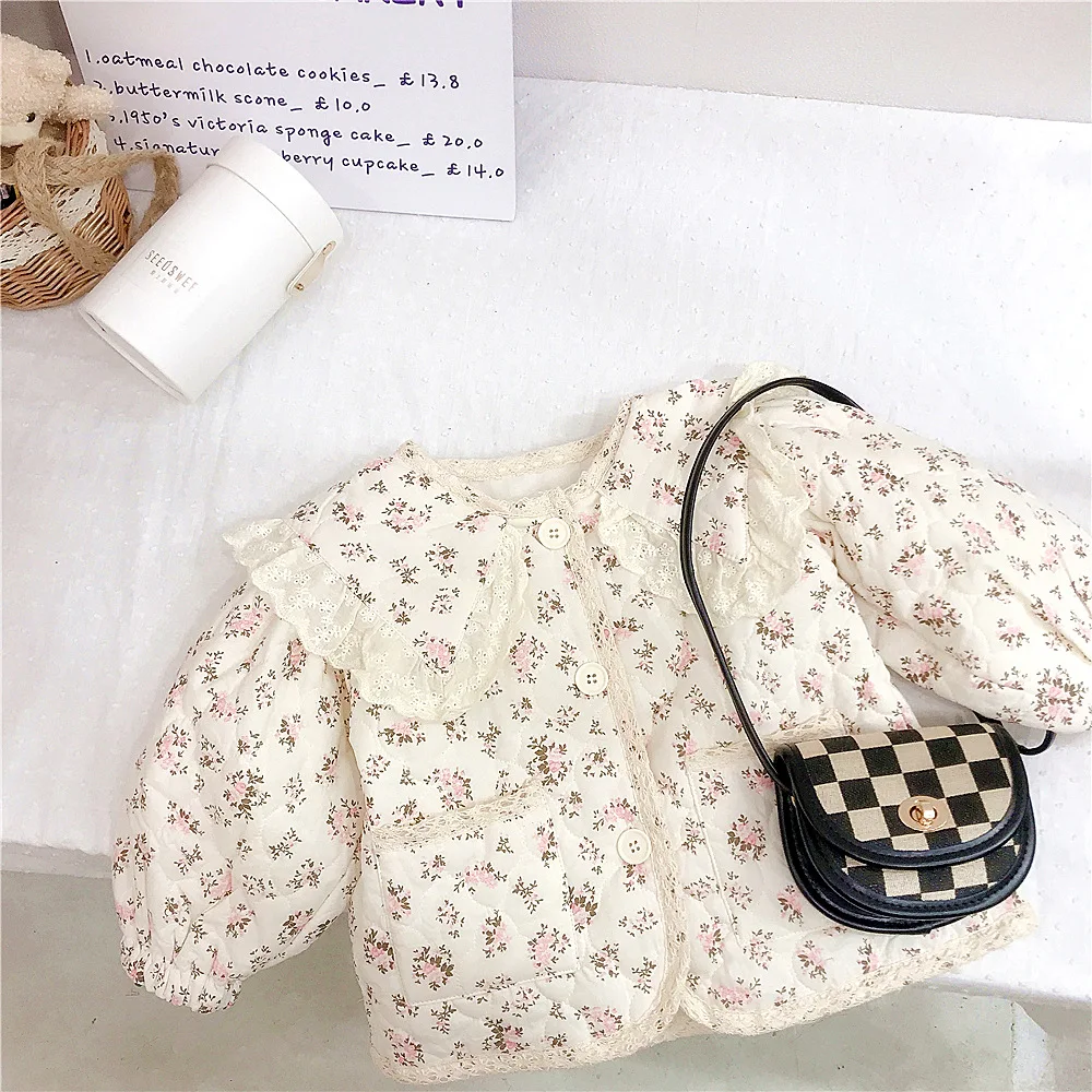 Korean girls' floral jacket with cotton clip, new autumn and winter children's cotton jacket, stylish thin style for little girl