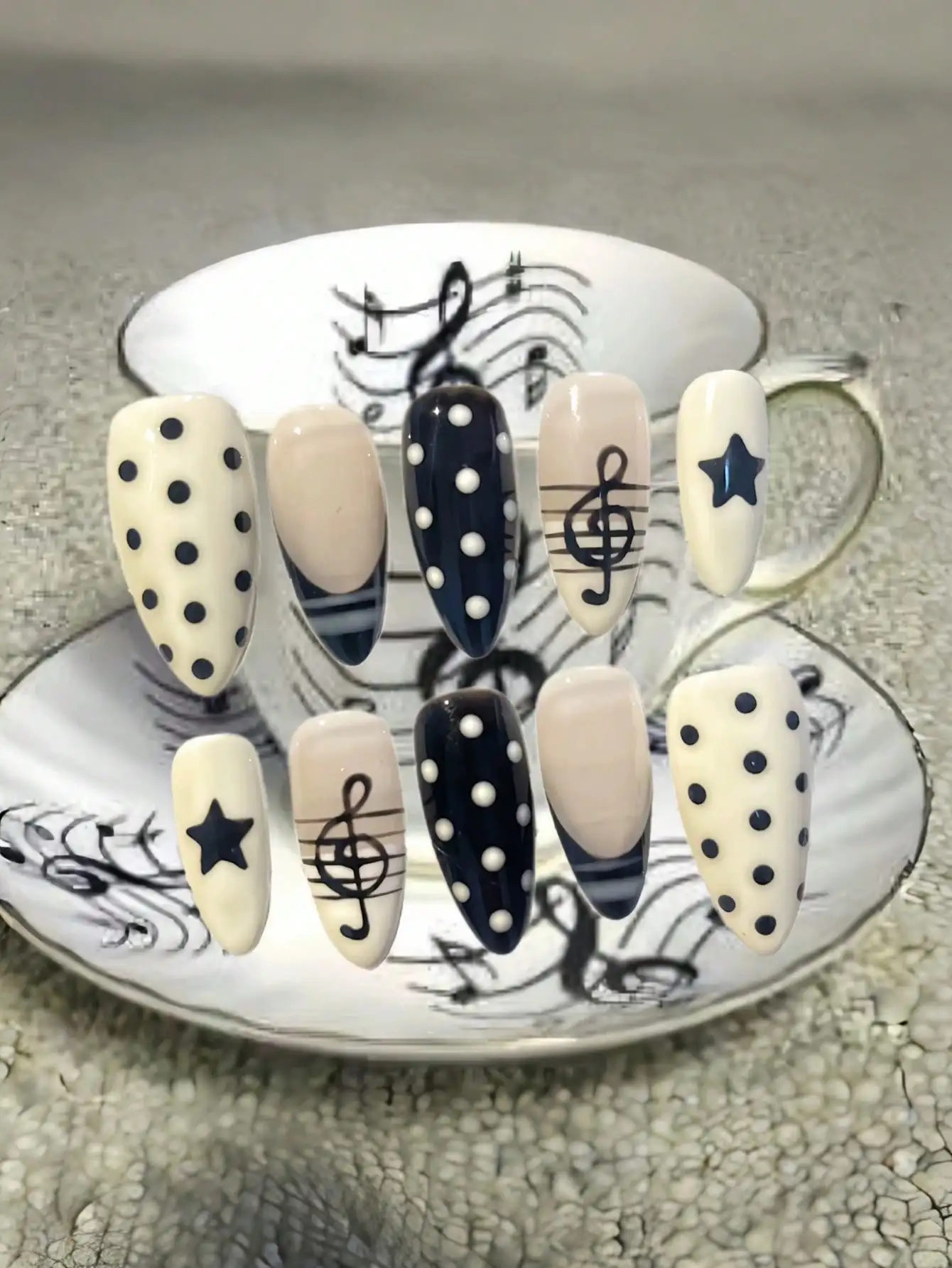 10pcs Rock Star Press On Nails Black White Striped And Polka Dot Nails With Music Note Nail Art Handmade Gel Nails With Polka Dots & Stripes With Wearing Tools