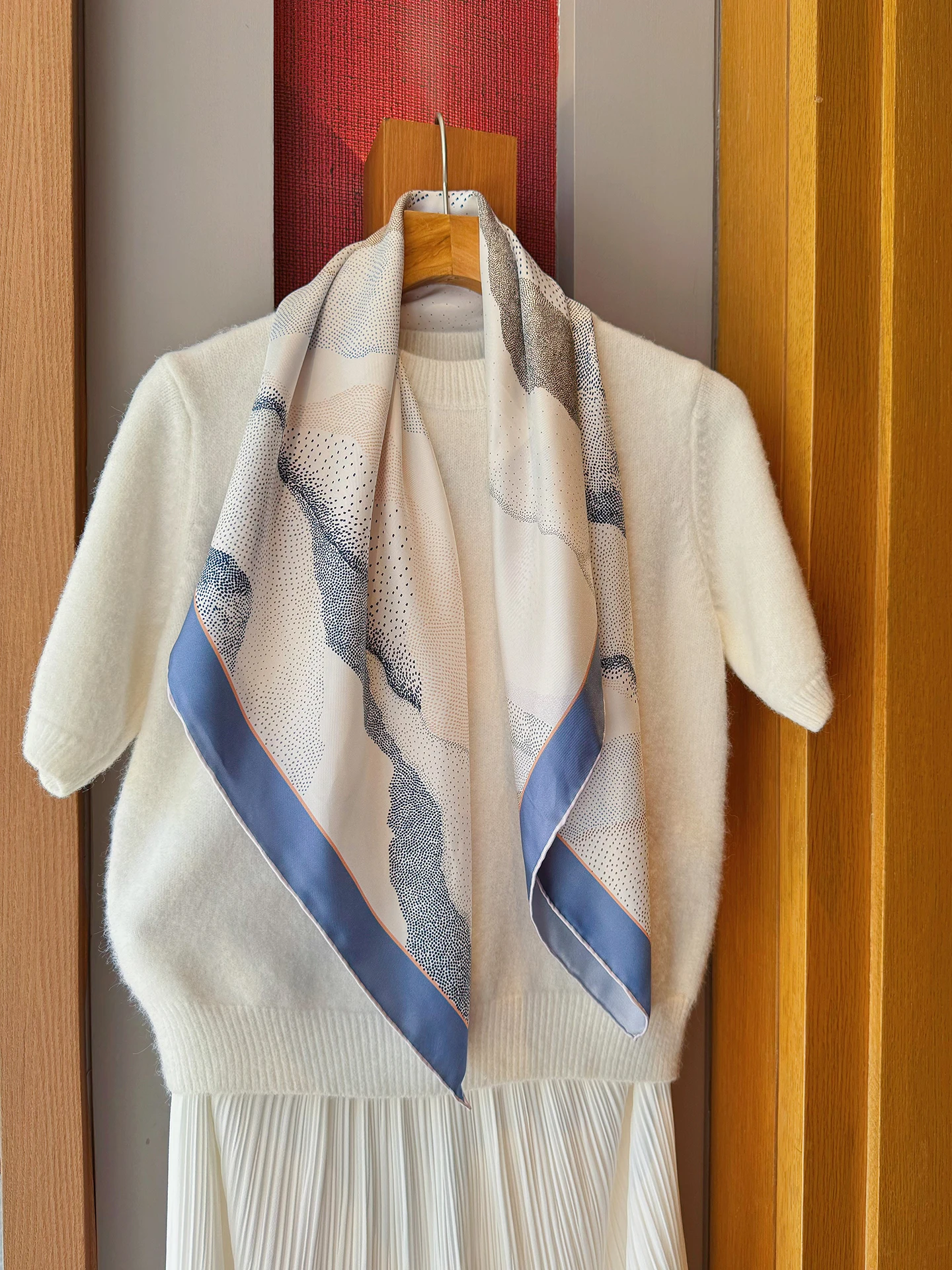 nouveau-foulard-en-soie-bleu-et-blanc-2026-grand-et-polyvalent-en-soie-sergee-00-style-chinois-accessoire-de-mode-pour-femme