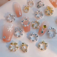 10 Uds. De aleación de lujo 3D para decoración de uñas, corona de diamantes de imitación, dijes de mariposa, guirnalda de perlas, accesorios de lazo para decoración de uñas navideñas
