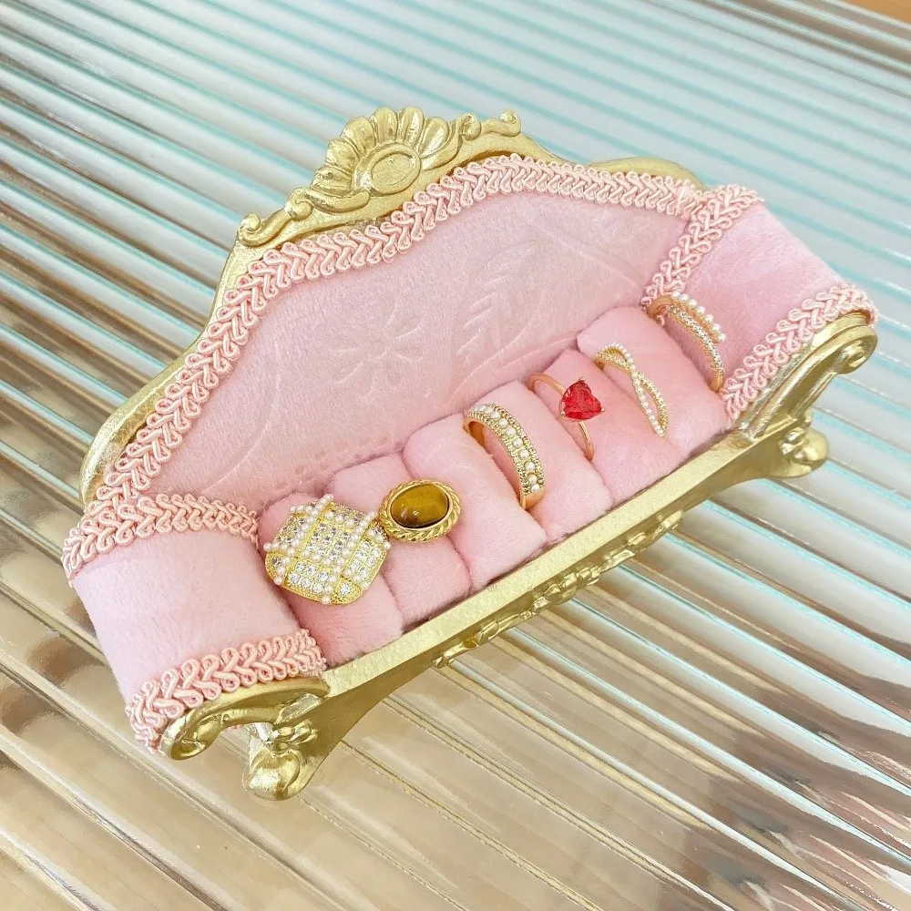 Sofa Shape Jewelry Display Stand Elegant Fairytale Charm Rings Holder Creative Decorative Earrings Rings Organizer Wedding